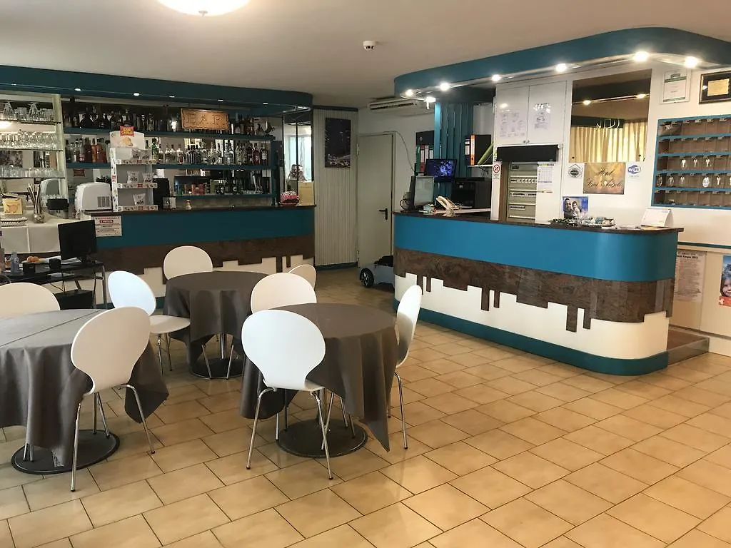 ***  Hotel Sant'Angelo Riccione Italia